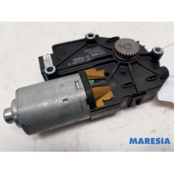 Peugeot - 5008 - Schiebedach Motor