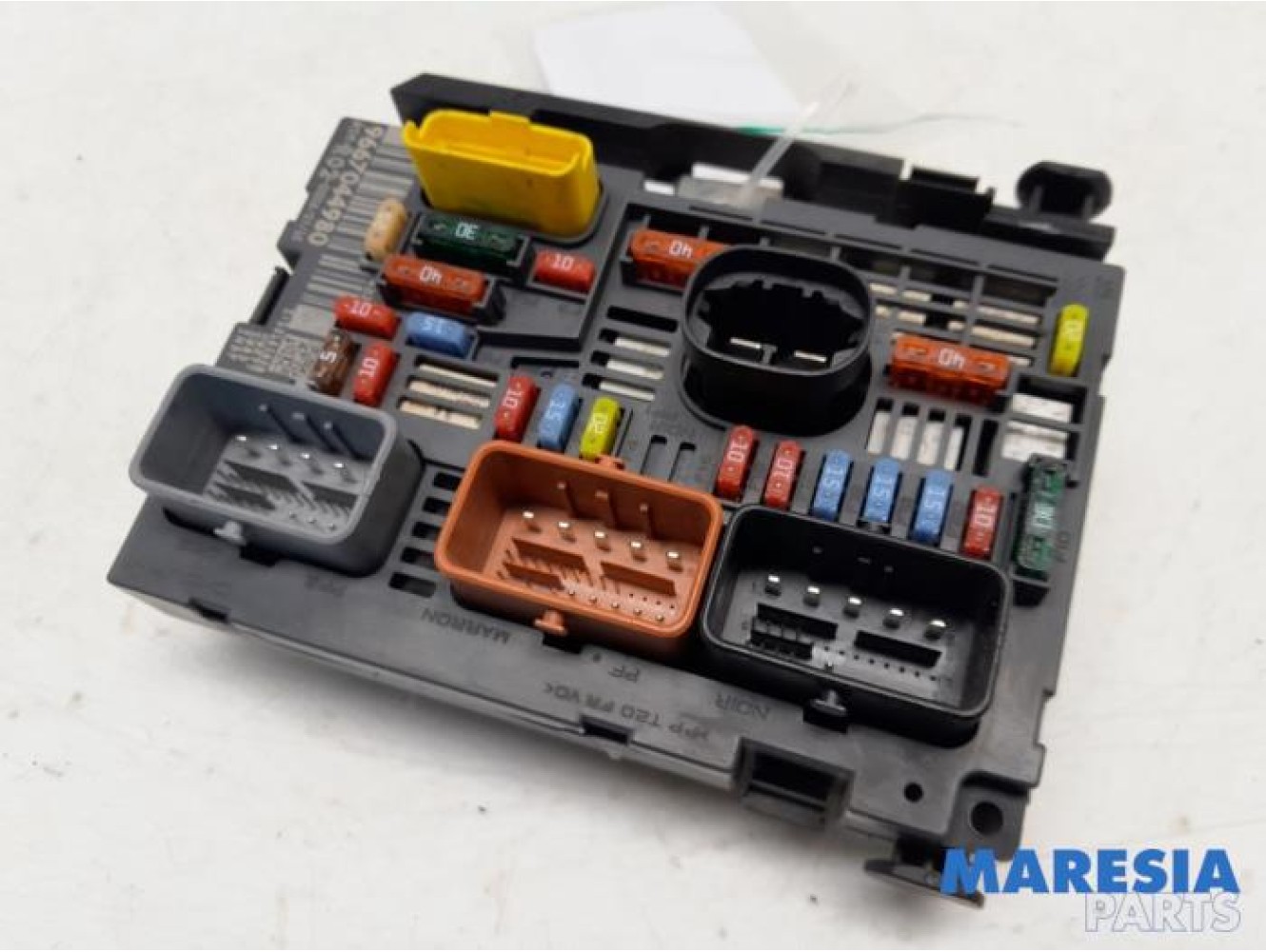 Peugeot - 5008 - Fuse box