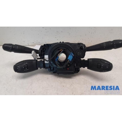 Toyota - Pro-Ace - Steering column stalk