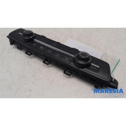 Toyota - Pro-Ace - Heater control panel