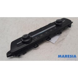 Toyota - Pro-Ace - Heater control panel