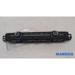 Toyota - Pro-Ace - Heater control panel
