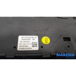 Toyota - Pro-Ace - Panneau commande radio