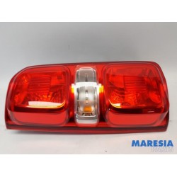Toyota - Pro-Ace - Achterlicht links