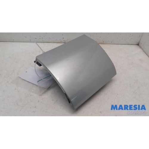 Toyota - Pro-Ace - Rear bumper component, right