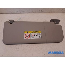 Toyota - Pro-Ace - Zonneklep