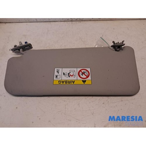 Toyota - Pro-Ace - Sun visor