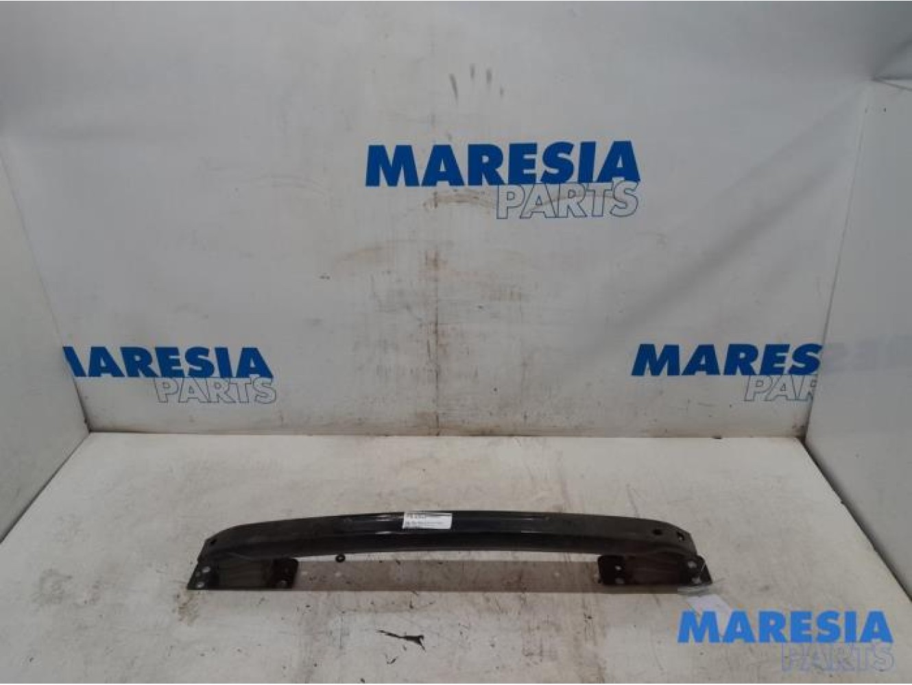 Fiat - 500 - Rear bumper frame