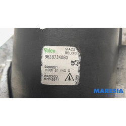 Peugeot - 206 - Fog light, front left