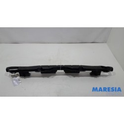 Opel - Vivaro - Bumperframe achter