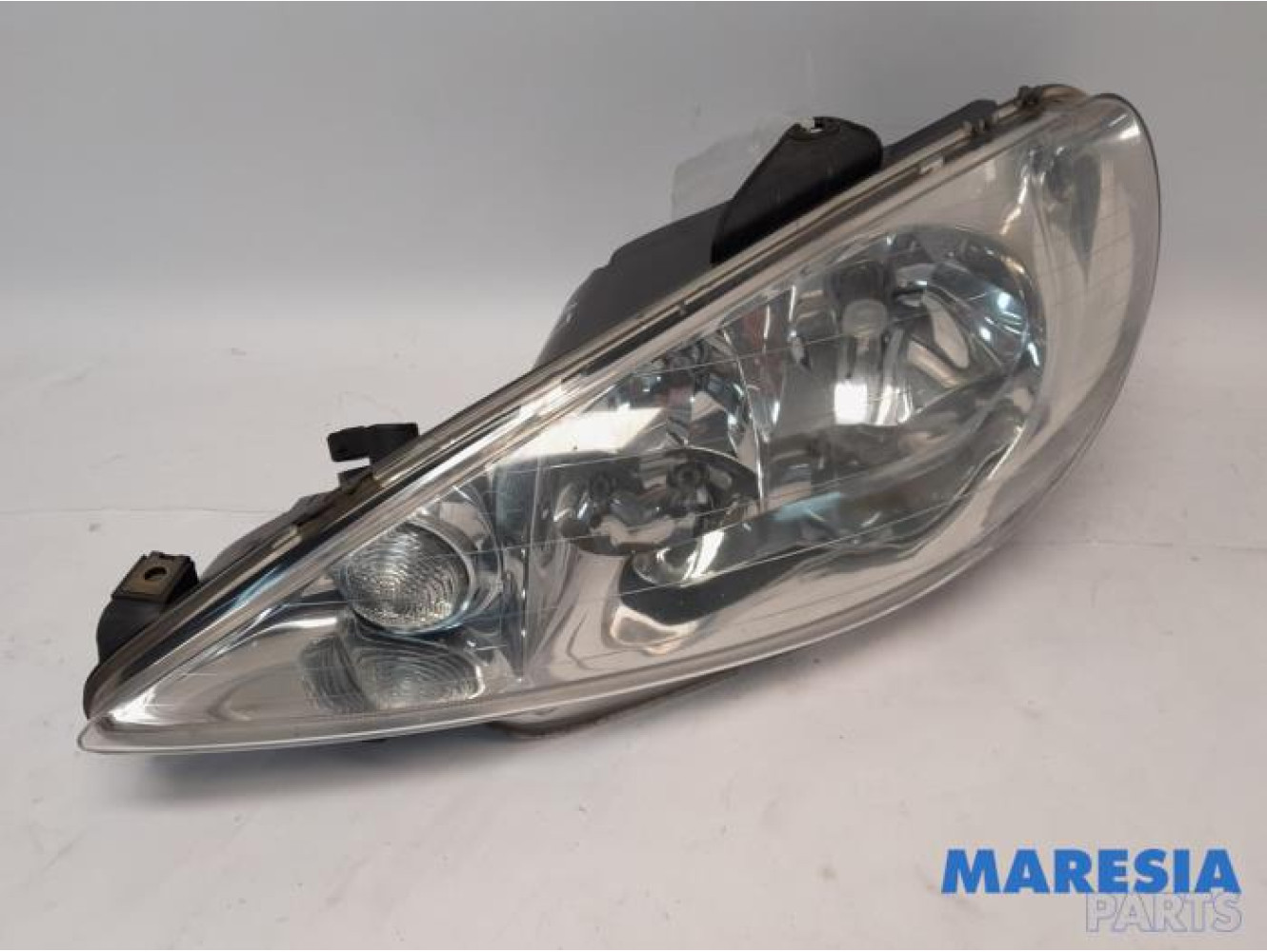 Peugeot - 206 - Scheinwerfer links