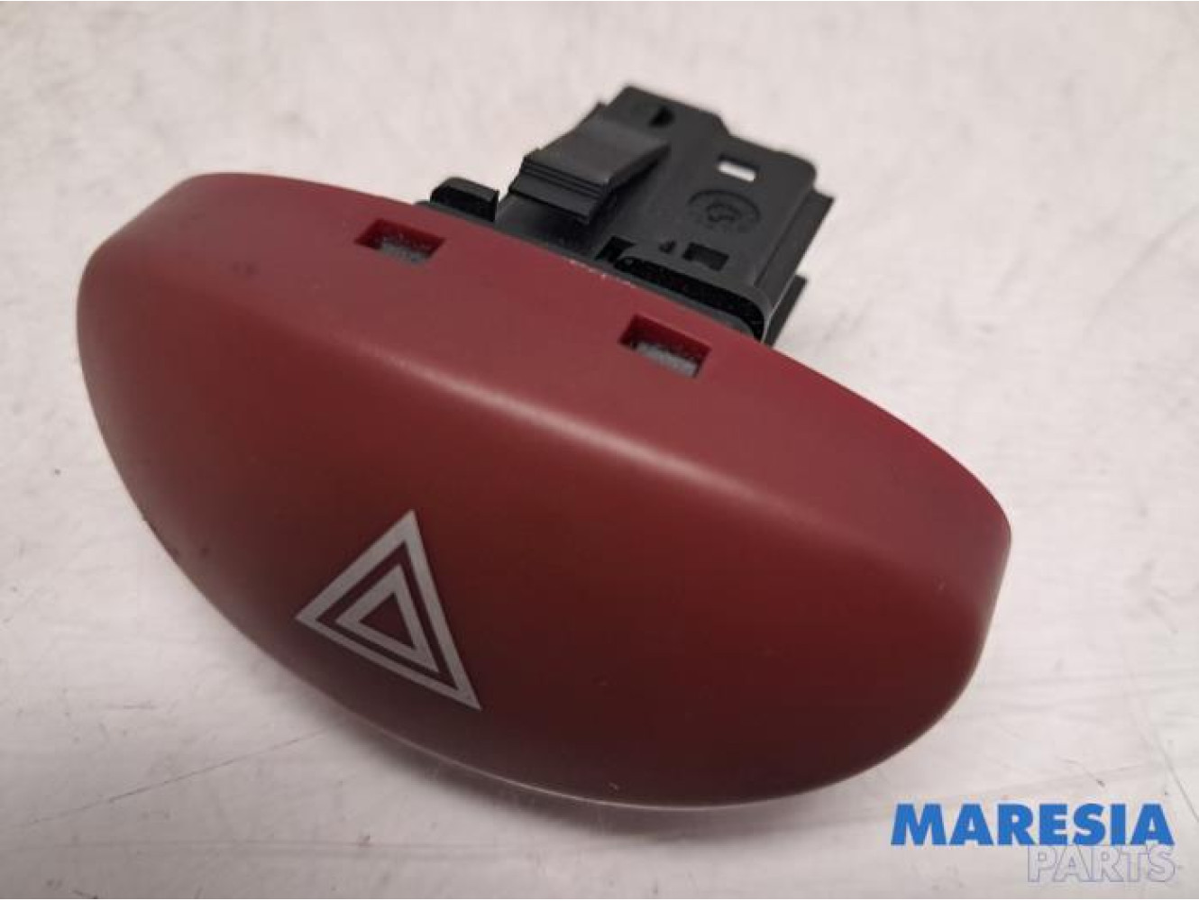 Peugeot - 206 - Panic lighting switch