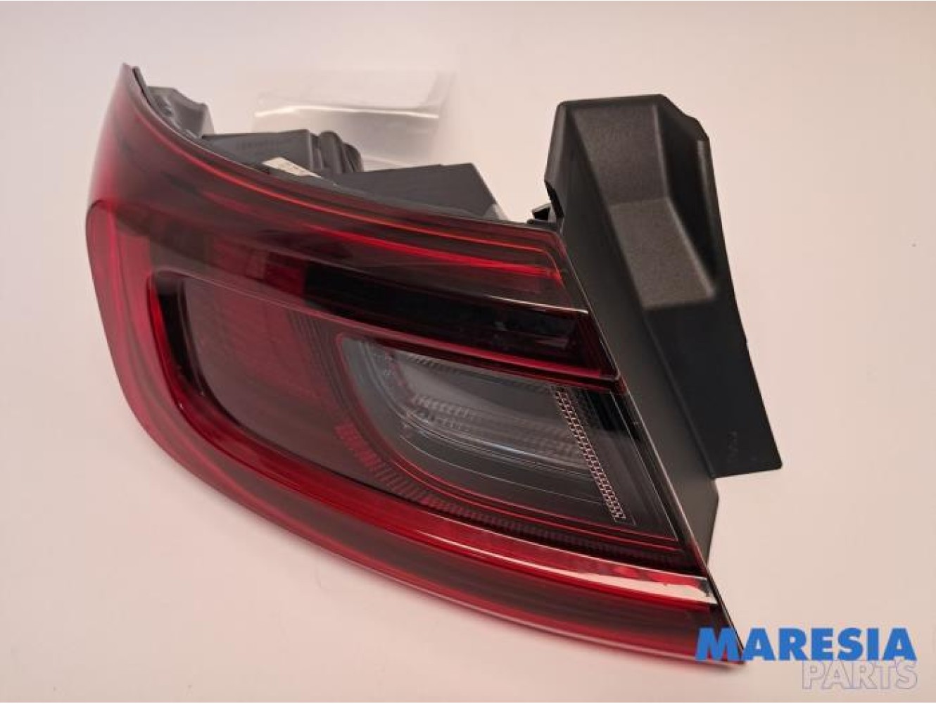 Renault - Arkana - Taillight, left