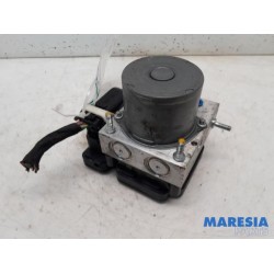 Toyota - Pro-Ace - ABS Pomp