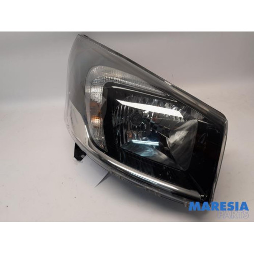 Opel - Vivaro - Headlight, right