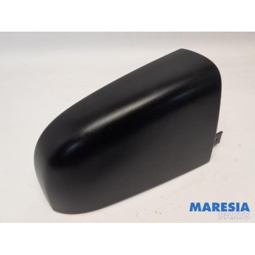 Opel - Vivaro - C-style sealing cover left