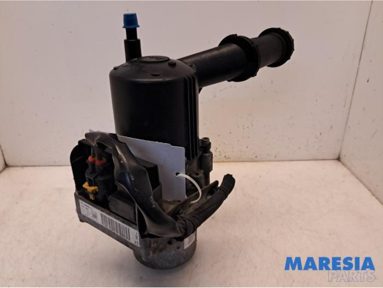 Peugeot - 5008 - Power steering pump