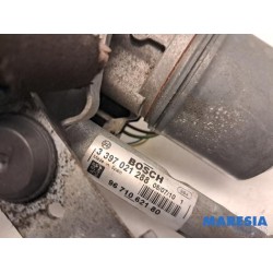 Peugeot - 5008 - Front wiper motor