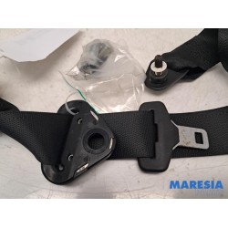 Fiat - 500 - Sicherheitsgurt links hinten