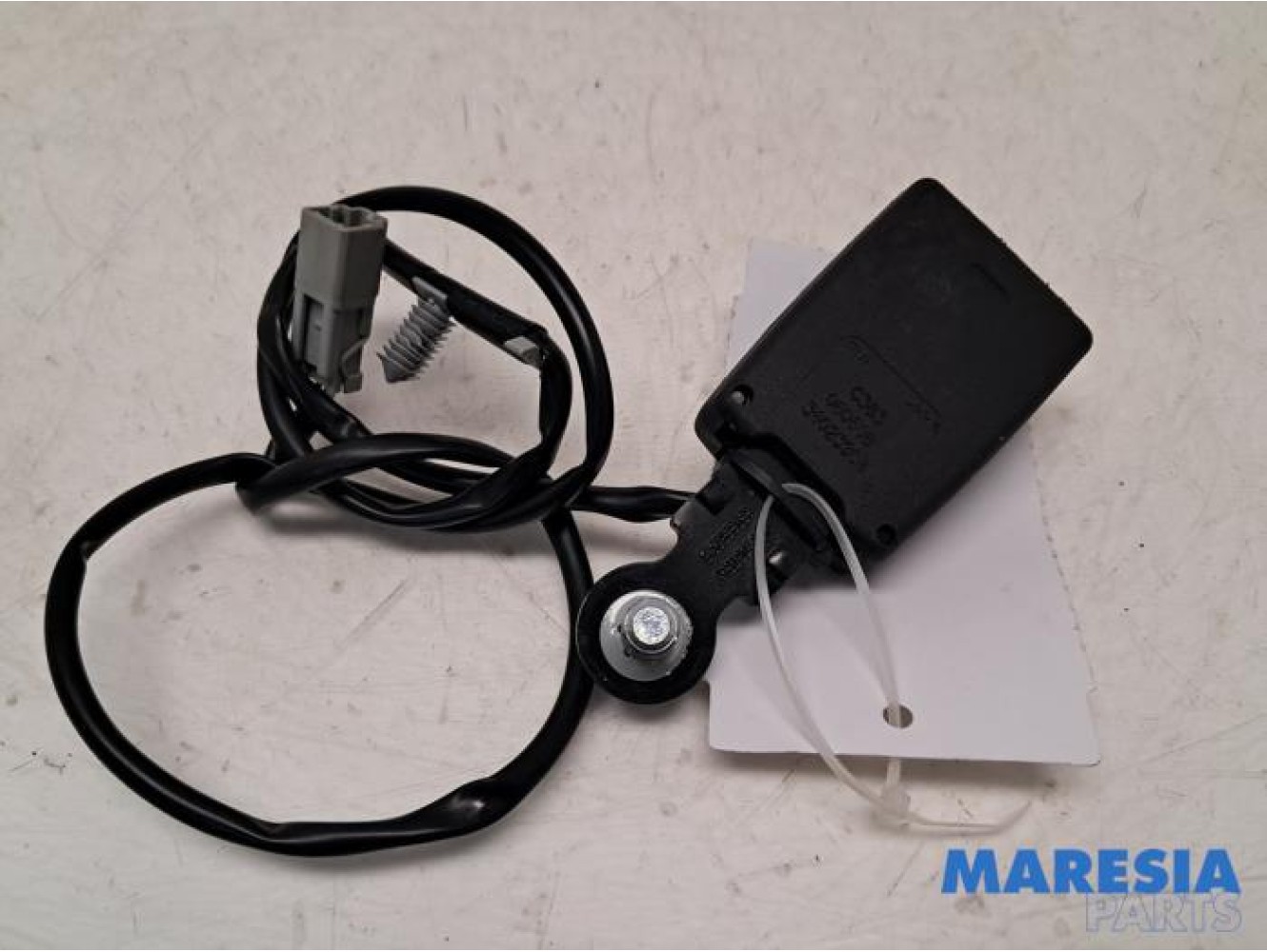 Fiat - 500 - Front seatbelt buckle, right