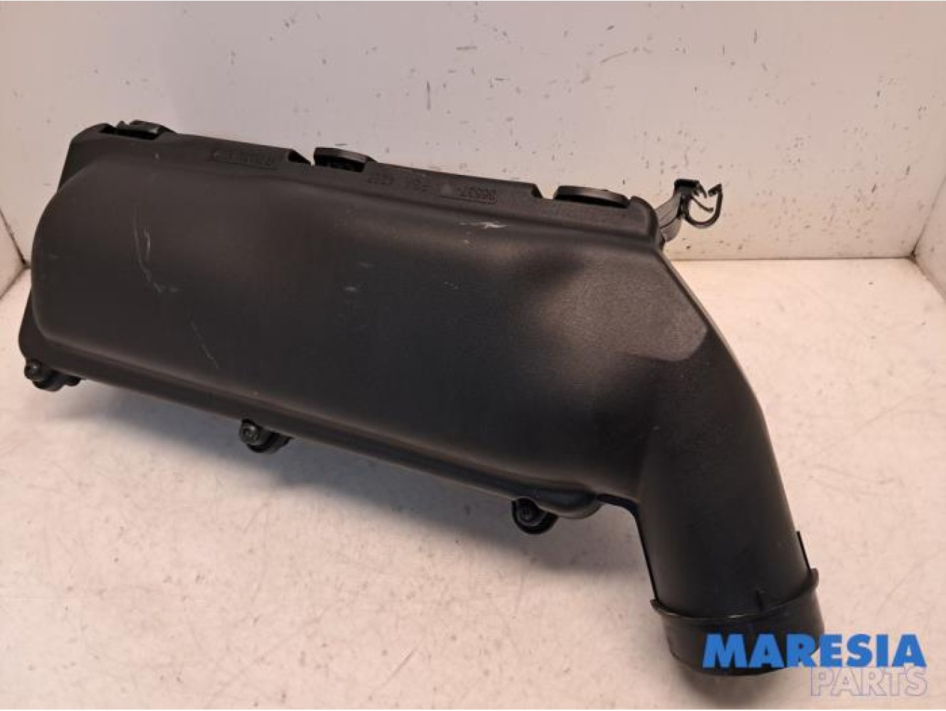 Peugeot - 5008 - Air box