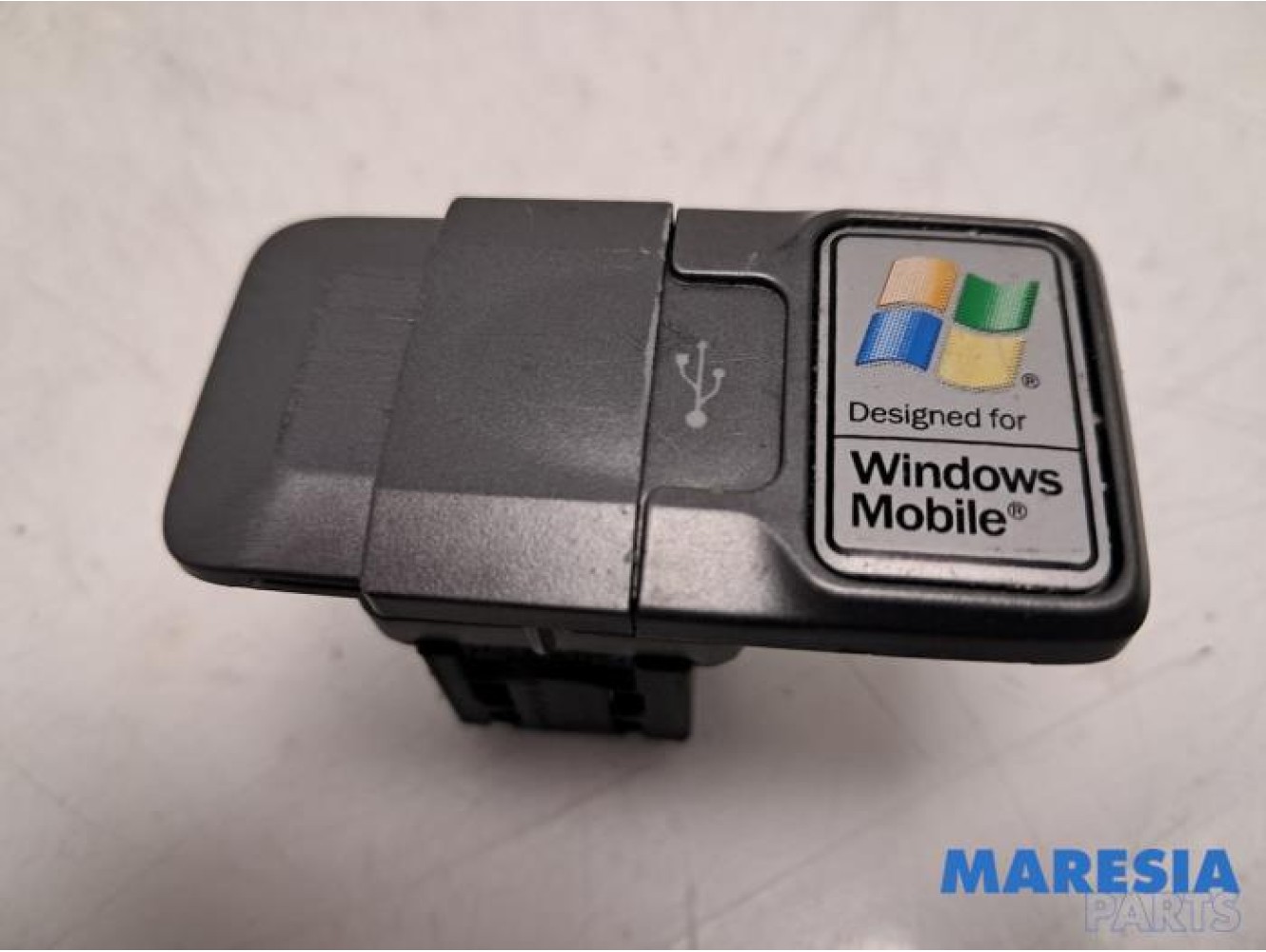 Fiat - 500 - Prise USB