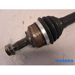 Peugeot - 206 - Aandrijfas links-voor
