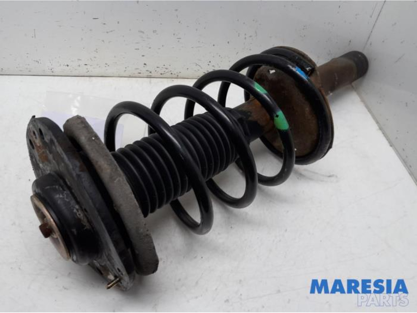 Peugeot - 206 - Front shock absorber rod, right