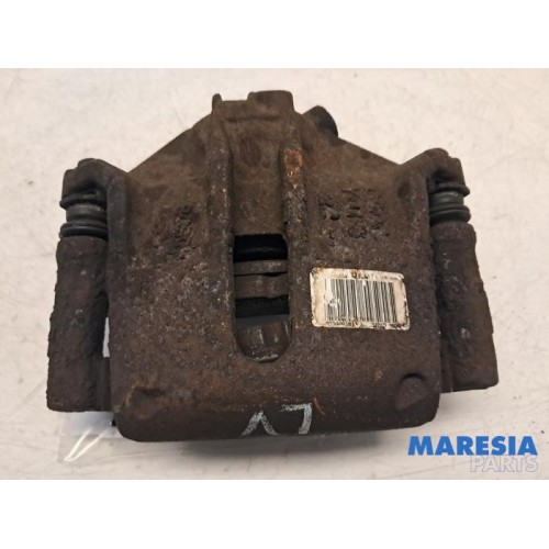 Peugeot - 206 - Front brake calliper, left