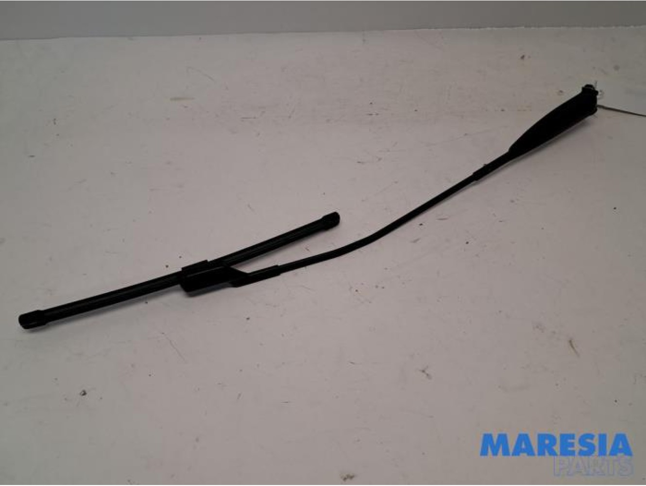 Fiat - 500 - Front wiper arm