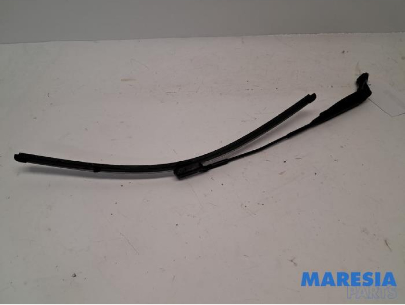 Fiat - 500 - Front wiper arm