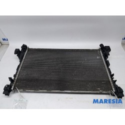 Opel - Vivaro - Radiateur