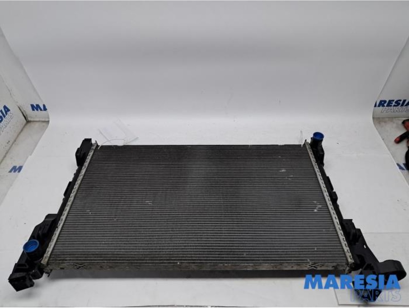 Opel - Vivaro - Radiateur