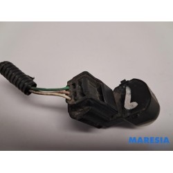 Opel - Vivaro - PDC Sensor