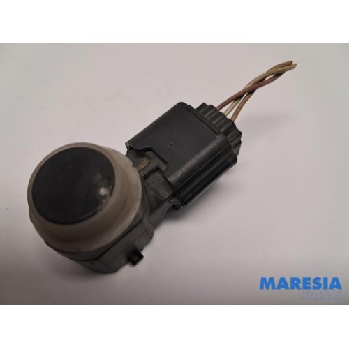 Opel - Vivaro - PDC Sensor