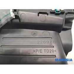 Opel - Vivaro - Dashboard vent