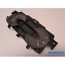 Opel - Vivaro - Instrumentenpaneel