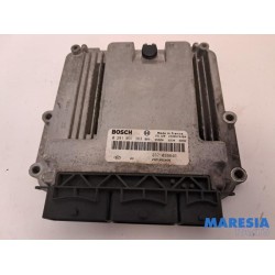 Opel - Vivaro - Engine management computer