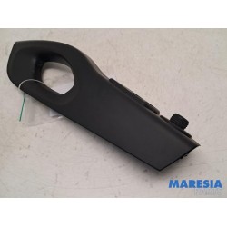 Opel - Vivaro - Multi-functional window switch