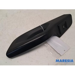 Opel - Vivaro - Multi-functional window switch