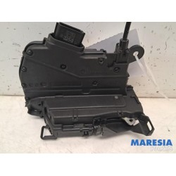 Opel - Vivaro - Door lock mechanism 2-door, right