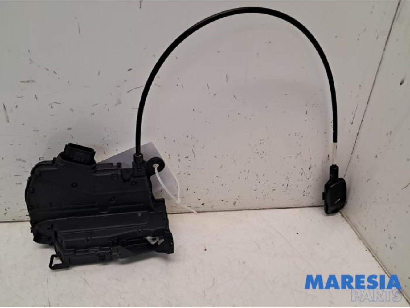 Opel - Vivaro - Door lock mechanism 2-door, right
