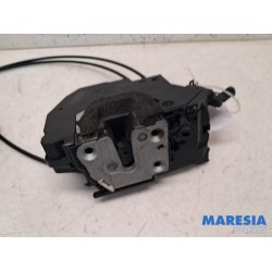 Opel - Vivaro - Sliding door lock mechanism, left