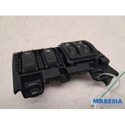 Opel - Vivaro - Height control switch
