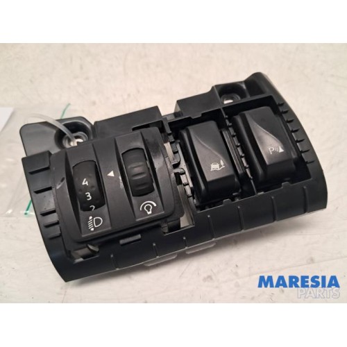 Opel - Vivaro - Height control switch