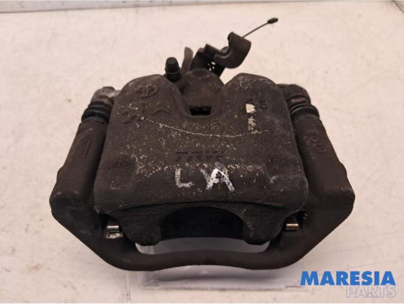 Toyota - Pro-Ace - Bremszange links hinten