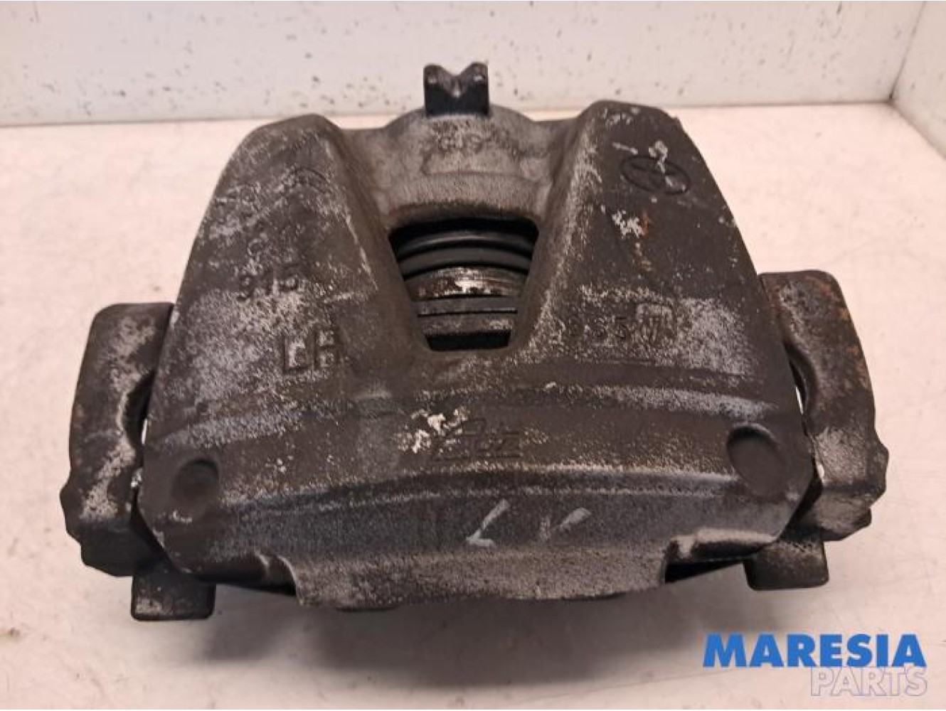 Toyota - Pro-Ace - Front brake calliper, left