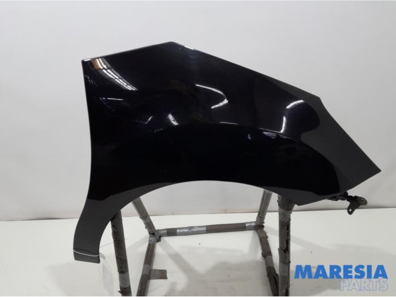 Citroen - C3 - Front wing, right