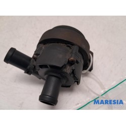 Opel - Vivaro - Additional water pump