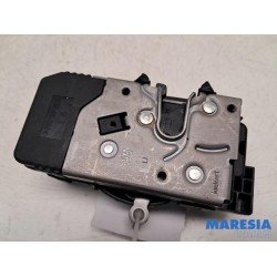 Opel - Vivaro - Minibus/van rear door lock mechanism